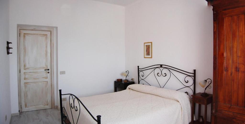 Andrea E Valentina Bed & Breakfast S'Archittu Oda fotoğraf