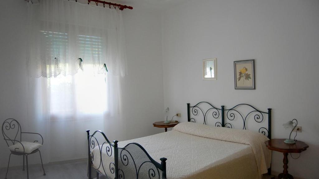 Andrea E Valentina Bed & Breakfast S'Archittu Oda fotoğraf