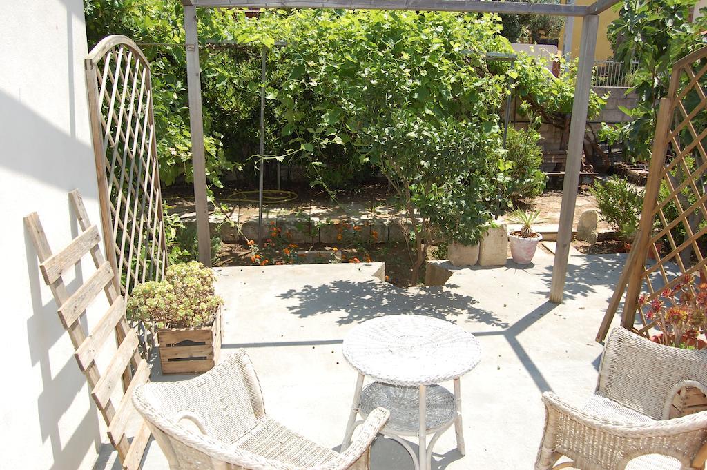 Andrea E Valentina Bed & Breakfast S'Archittu Dış mekan fotoğraf